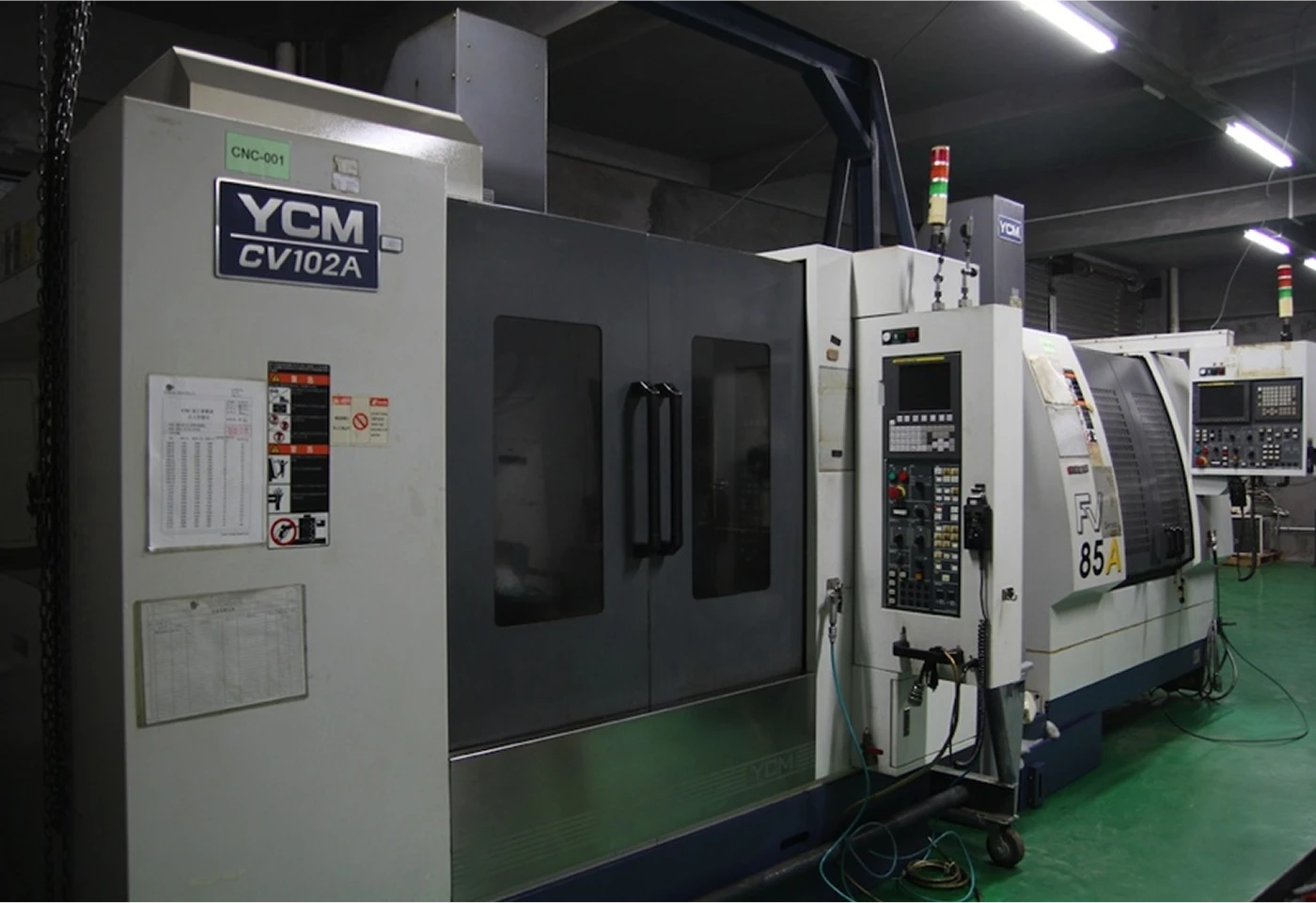injection molding factory