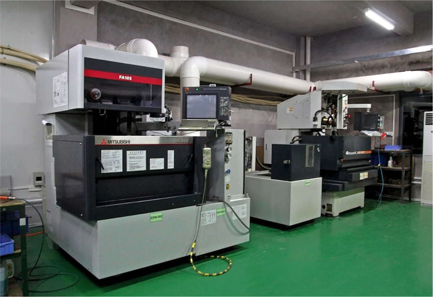 injection molding factory
